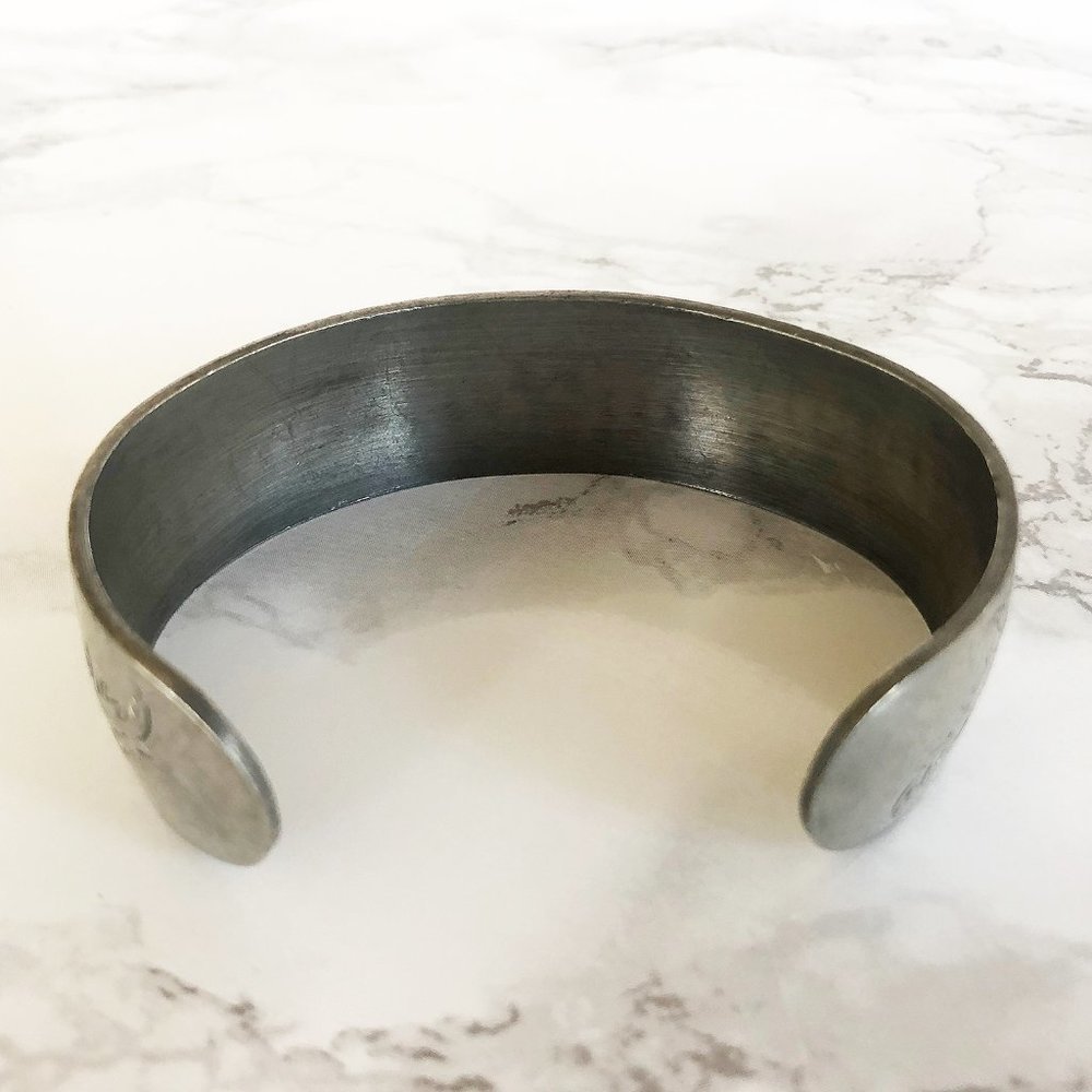 Vintage Authentic Kirk Stieff Signed September Aster Etched Pewter Cuff Bracelet - Picture 5 of 7